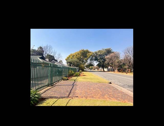 4 bed property to rent in ALLEN GROVE